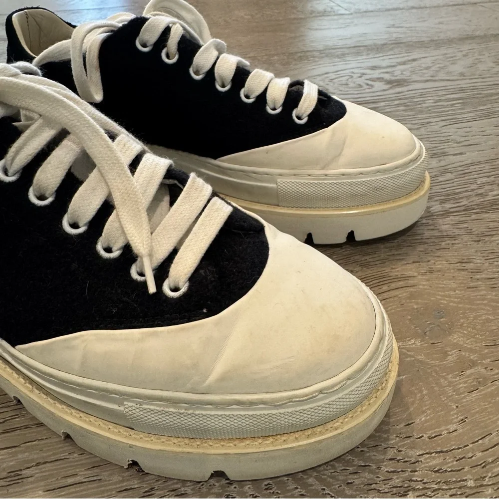 Maison Margiela Black and White Platform Sneakers - Picture 3 of 10